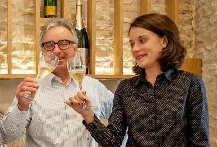 Champagne Cottet-Dubreuil.jpg Champagne Cottet-Dubreuil