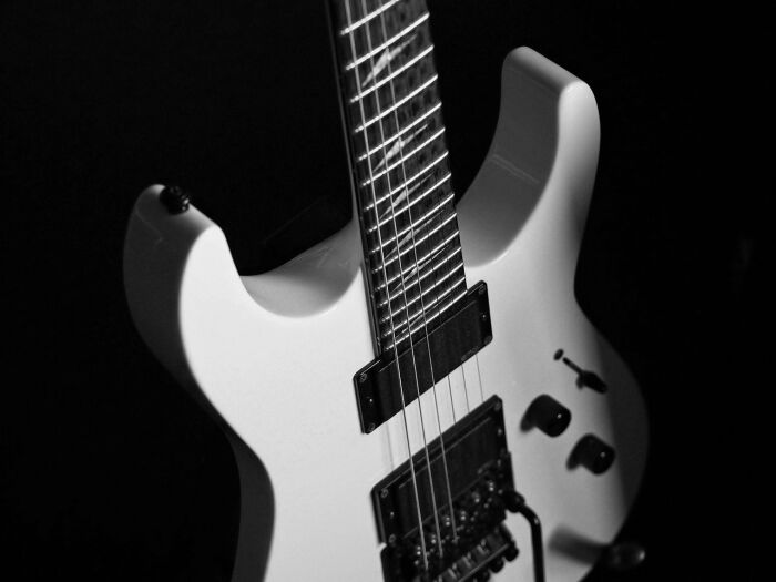 guitar-8598823_1280.jpg © Ralf1403 - Pixabay