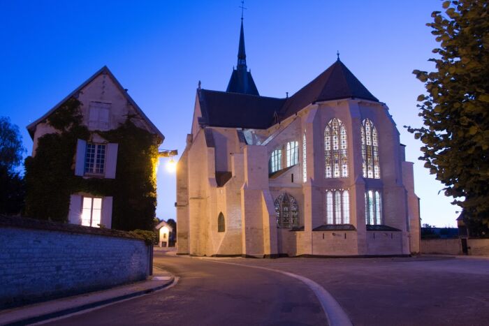 Collégiale extérieur - ®Mairie Mussy-sur-Seine.jpg Mairie Mussy
