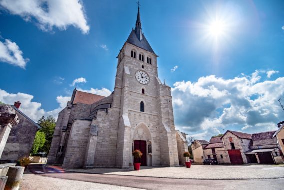 Collégiale Saint-Pierre - Mussy-sur-Seine © BC Image Collégiale Saint-Pierre de Mussy-sur-Seine © BC Image