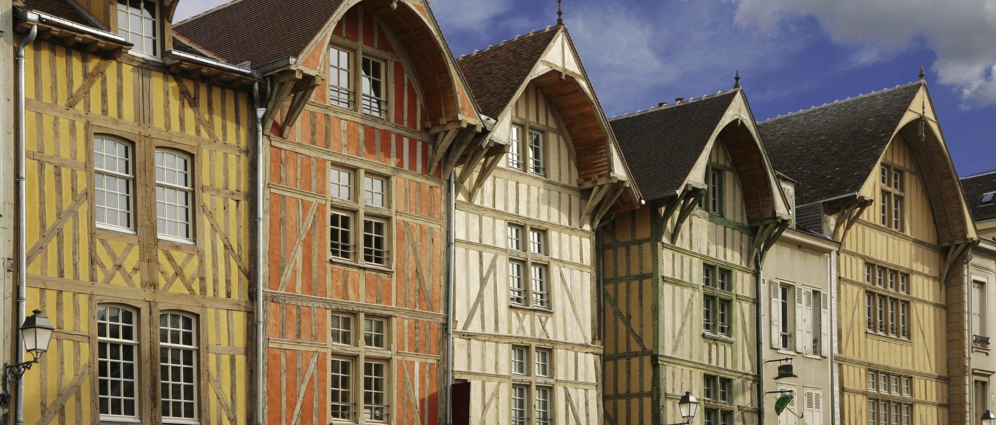 Strolls in Troyes Wooden panels from Troyes