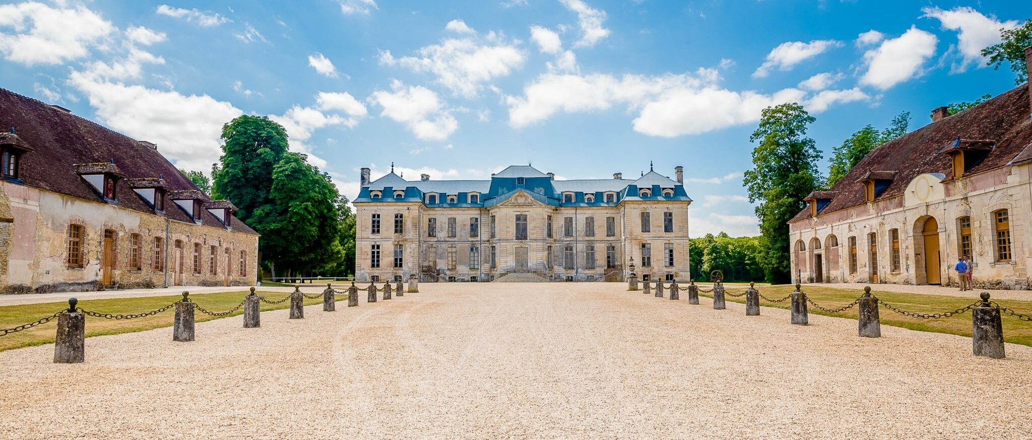 Castle of Vaux - credit photo - Château de Vaux - Castelissim (2) Castle of Vaux - credit photo - Château de Vaux - Castelissim (2)